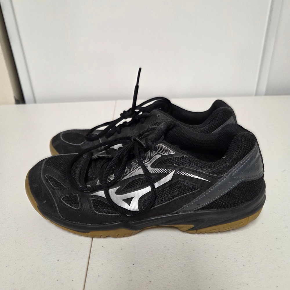 Mizuno Cyclone Speed Womens 8 Black Silver Indoor Court Volleyball V1GC1980